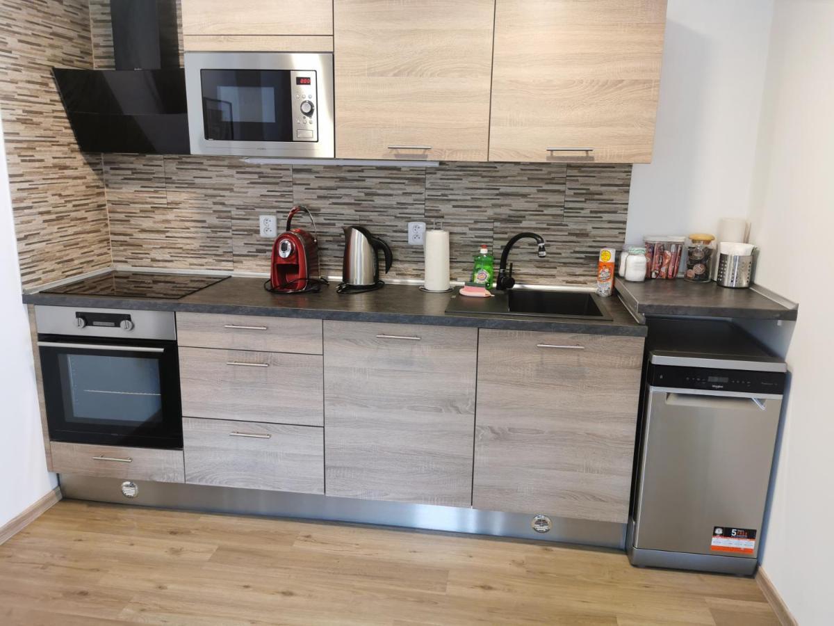 Apartmany Svitkov 79 Пардубице Екстериор снимка