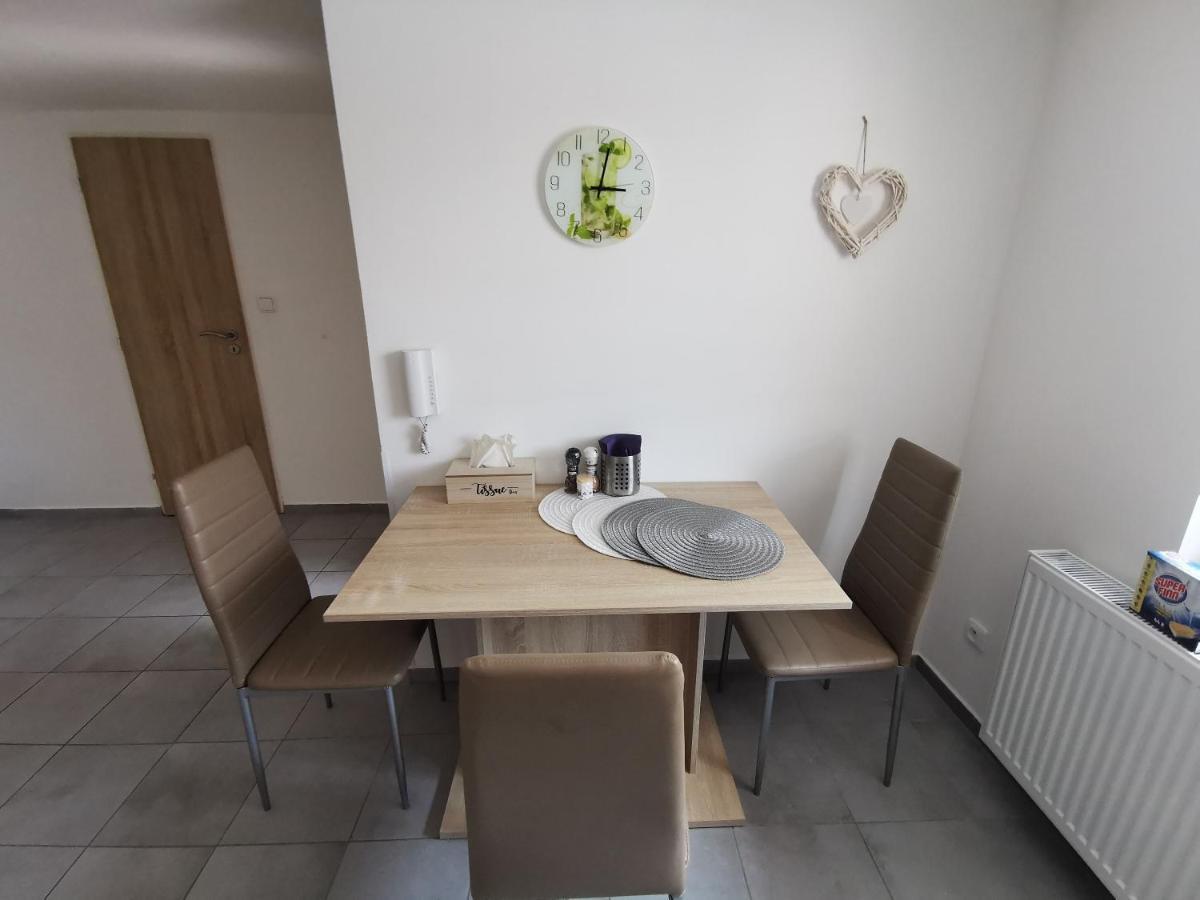 Apartmany Svitkov 79 Пардубице Екстериор снимка